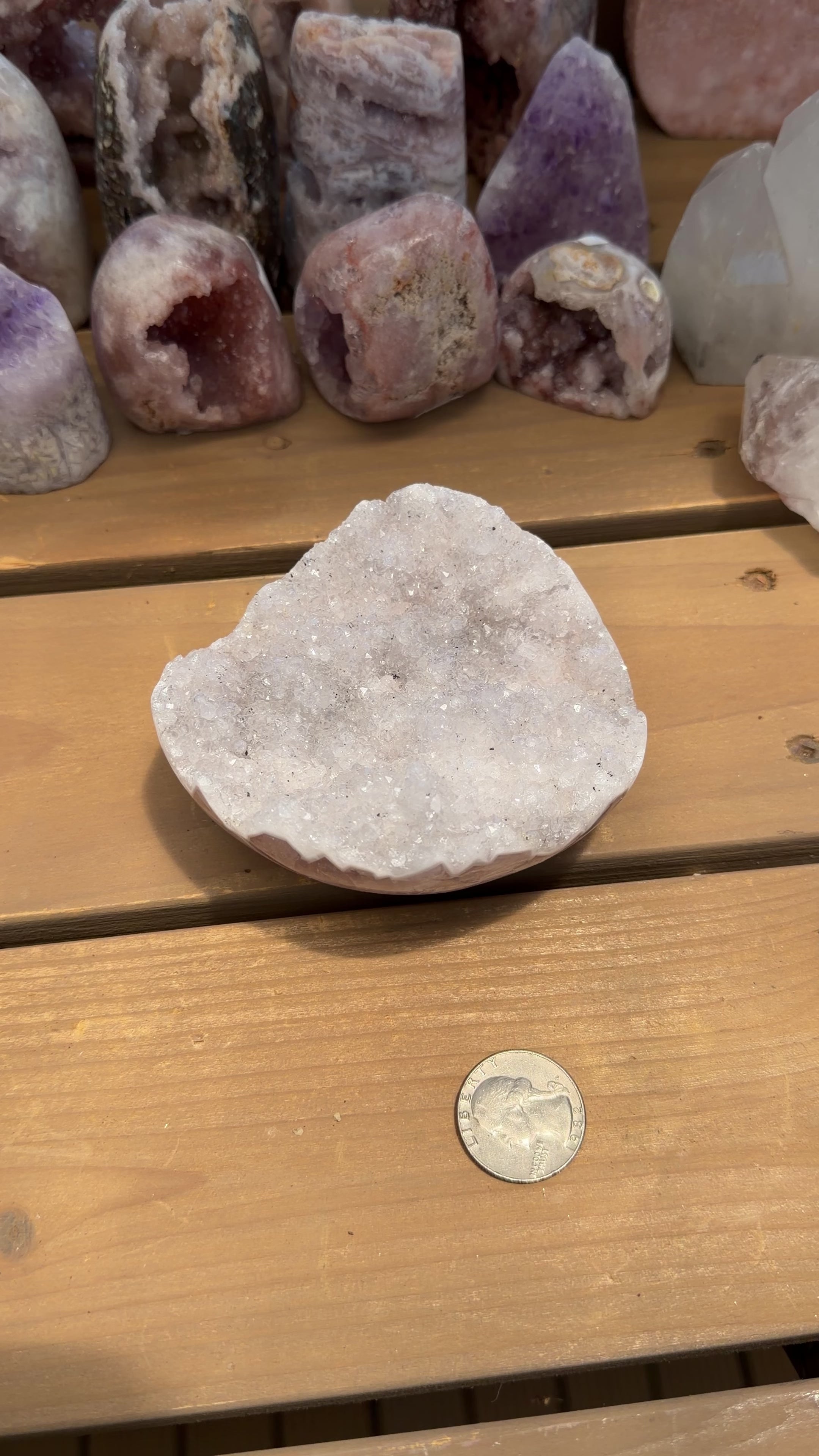 Quarter in view for size reference. Approx 2.5in x 1in x 2.5in. 